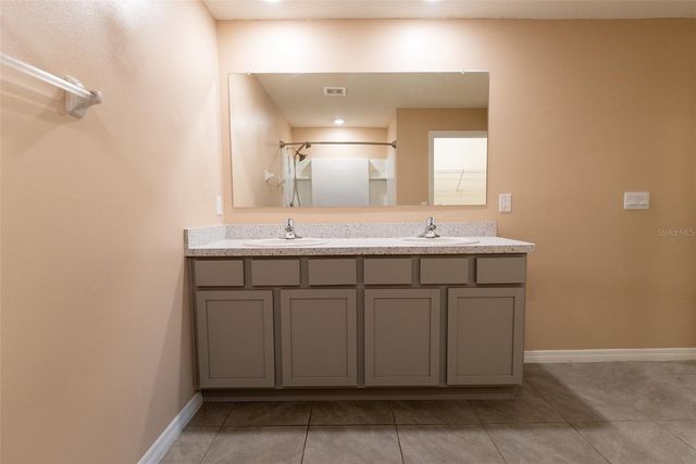 6747 SE 3RD LOOP, Ocala, FL 34472