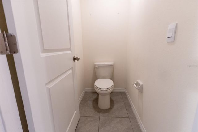 6747 SE 3RD LOOP, Ocala, FL 34472