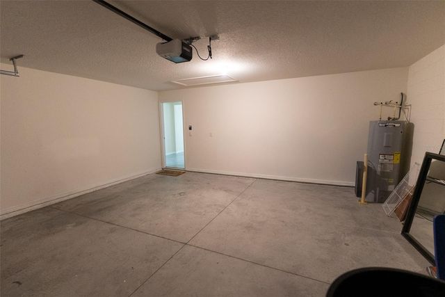 6747 SE 3RD LOOP, Ocala, FL 34472