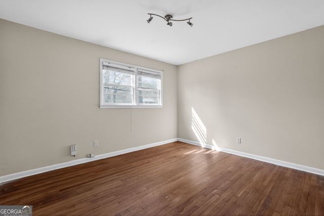 4050 Indian Lake Circle, Stone Mountain, GA 30083