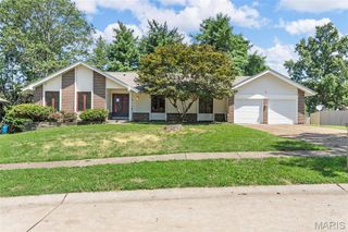 12923 Somerton Ridge Drive, St Louis, MO 63141