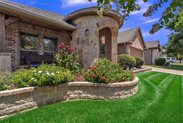 404 Bryn Mawr Lane, Van Alstyne, TX 75495
