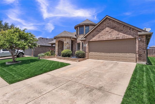 404 Bryn Mawr Lane, Van Alstyne, TX 75495
