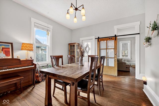 1543 Cherry Street, Noblesville, IN 46060