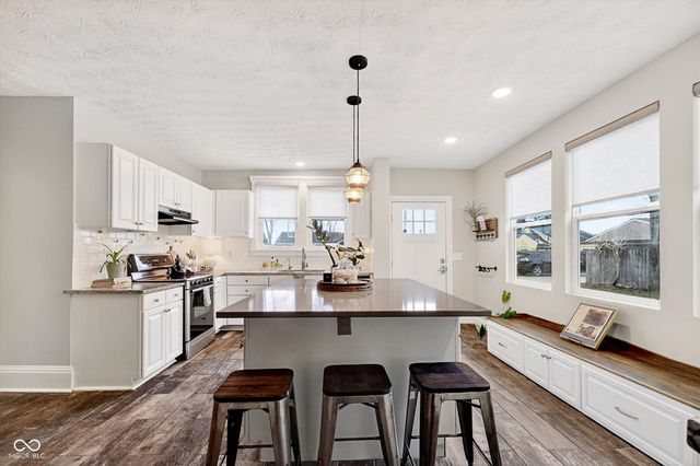 1543 Cherry Street, Noblesville, IN 46060