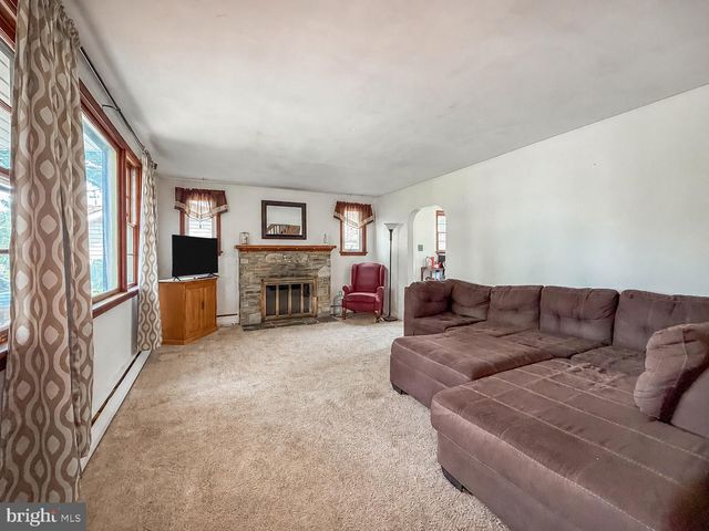478 CEDAR AVE, Feasterville-trevose, PA 19053
