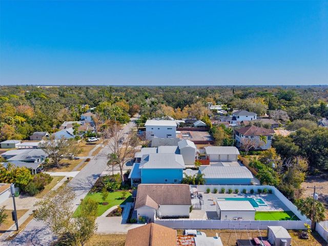 2226 ARLINGTON STREET, Sarasota, FL 34239