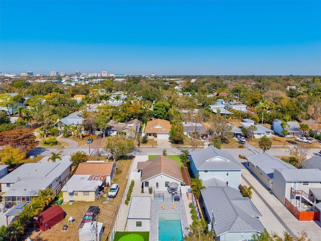 2226 ARLINGTON STREET, Sarasota, FL 34239