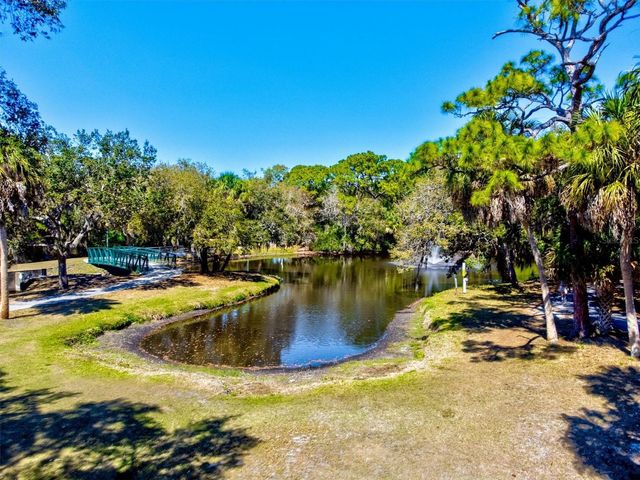 2226 ARLINGTON STREET, Sarasota, FL 34239
