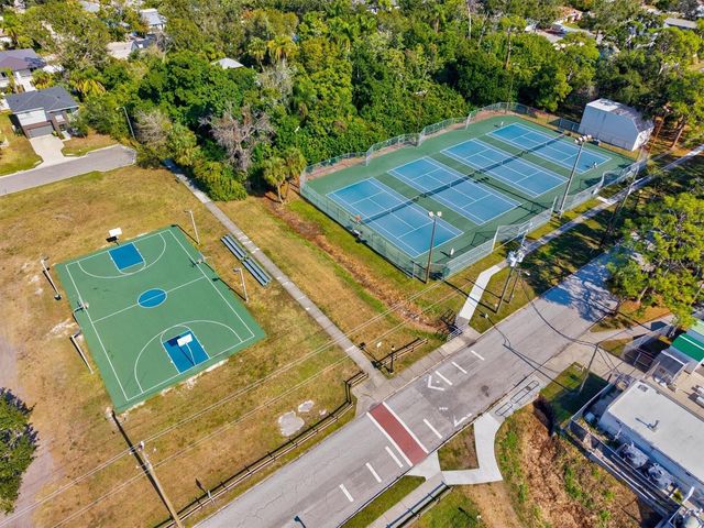 2226 ARLINGTON STREET, Sarasota, FL 34239