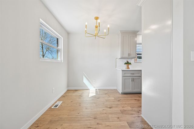 10884 E 33rd Court, Tulsa, OK 74146