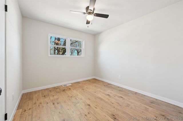 10884 E 33rd Court, Tulsa, OK 74146