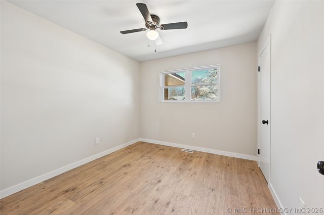 10884 E 33rd Court, Tulsa, OK 74146