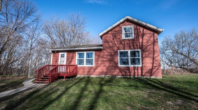 4480 Crystal Lake Trail, Faribault, MN 55021