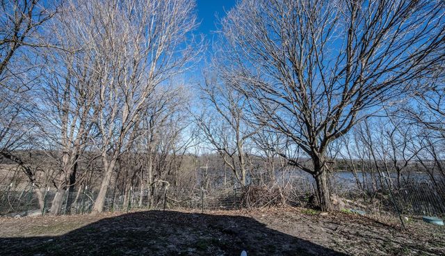 4480 Crystal Lake Trail, Faribault, MN 55021
