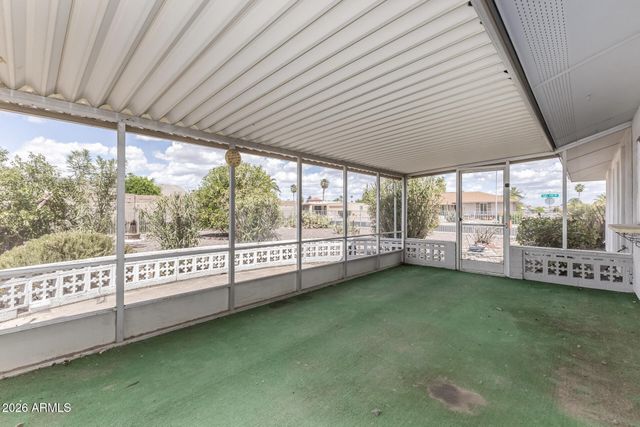 11062 W EDGEWOOD Drive, Sun City, AZ 85351