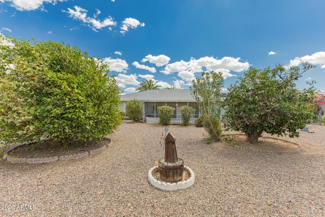 11062 W EDGEWOOD Drive, Sun City, AZ 85351