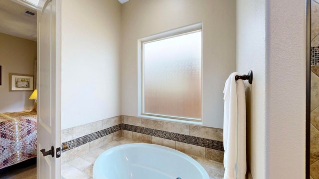 2260 Firewheel Avenue SW, Los Lunas, NM 87031