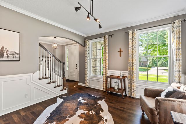 16849 Aurora Court, Clive, IA 50325