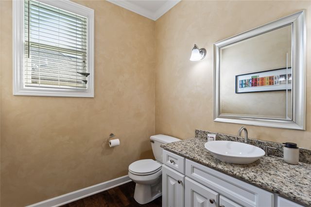16849 Aurora Court, Clive, IA 50325