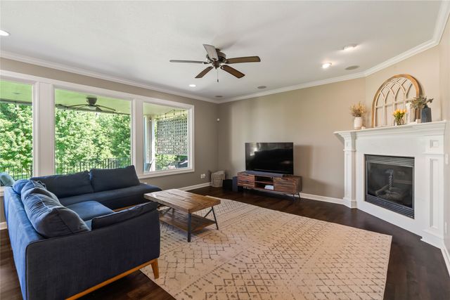 16849 Aurora Court, Clive, IA 50325