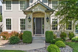 16849 Aurora Court, Clive, IA 50325