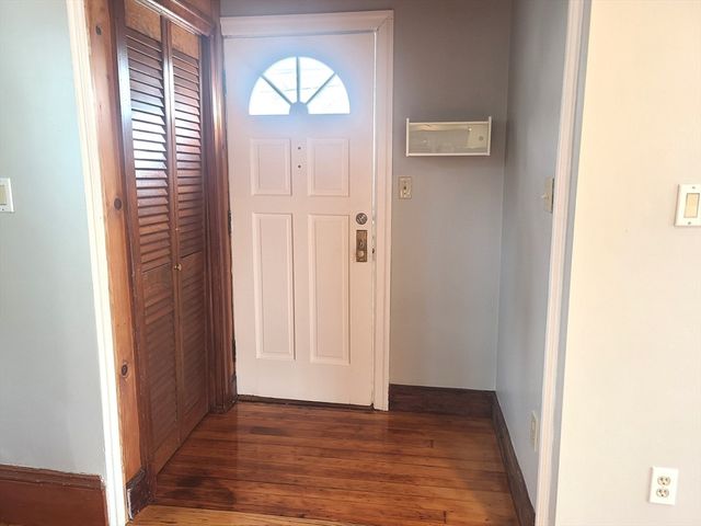 30 South Street, Holbrook, MA 02343