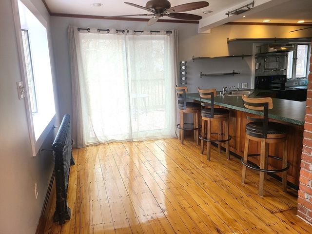 30 South Street, Holbrook, MA 02343