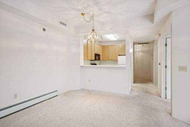 7420 Edinborough Way 6106, Edina, MN 55435