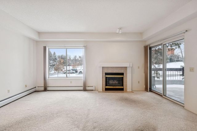 7420 Edinborough Way 6106, Edina, MN 55435