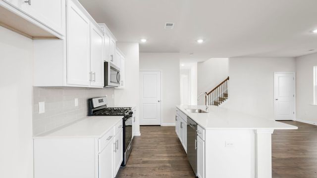 1069 Roleson Way, Woodruff, SC 29388