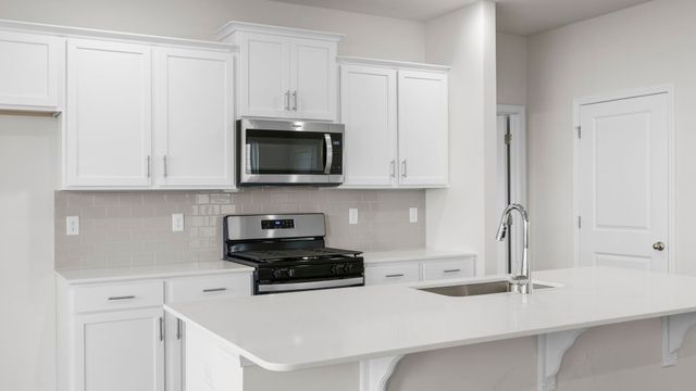 1069 Roleson Way, Woodruff, SC 29388