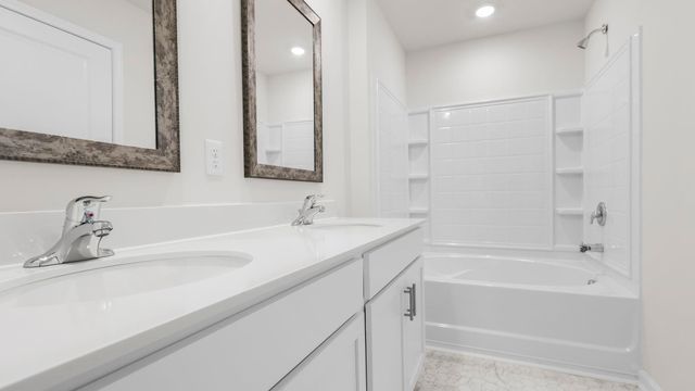 1069 Roleson Way, Woodruff, SC 29388