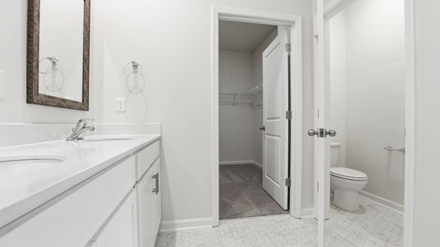 1069 Roleson Way, Woodruff, SC 29388