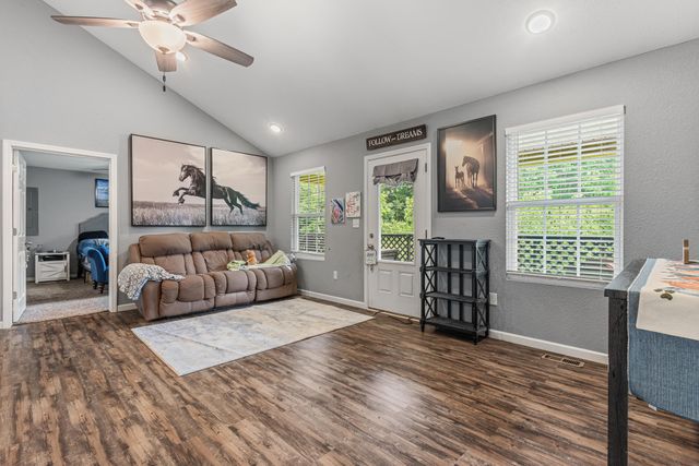 190 Homestead Road, Madisonville, TN 37354