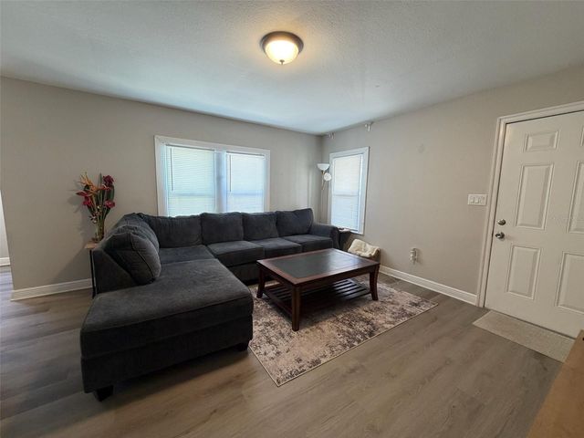 1912 W GRACE STREET, Tampa, FL 33607