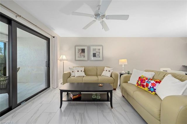 1919 Olde Middle Gulf DR # 502, Sanibel, FL 33957