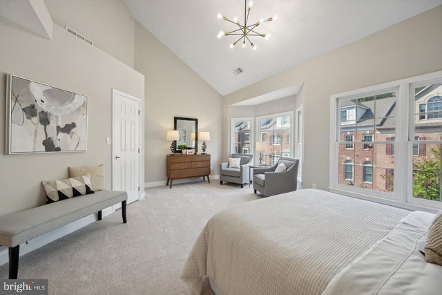 1753 22ND ST N, Arlington, VA 22209