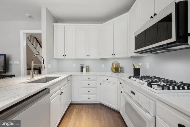 1753 22ND ST N, Arlington, VA 22209