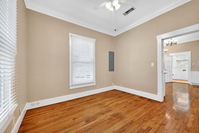 1231 W Main Street, Denison, TX 75020