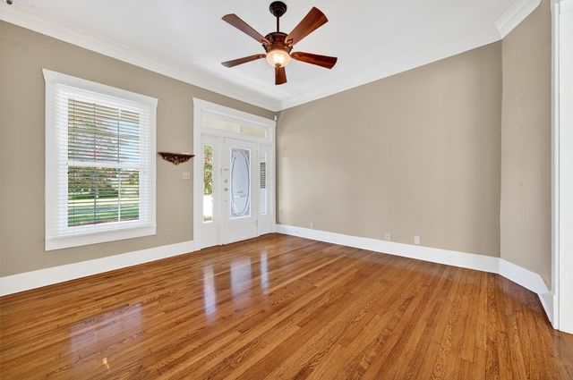 1231 W Main Street, Denison, TX 75020