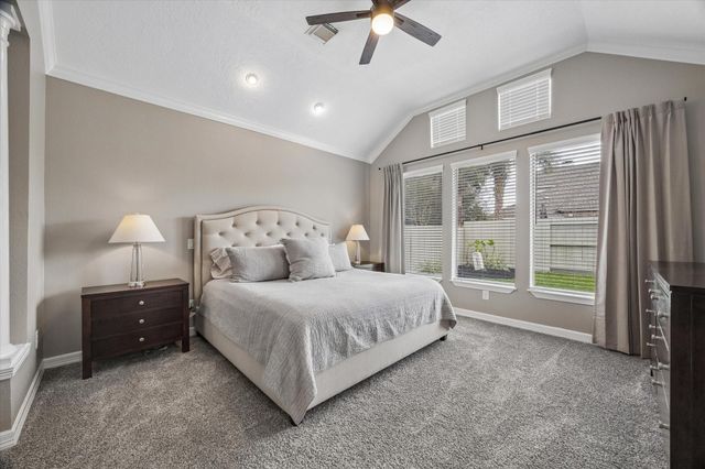 204 Grand Creek Drive, League City, TX 77573