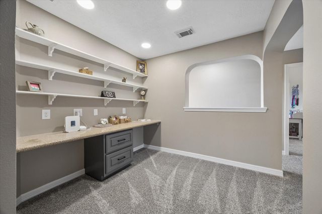 204 Grand Creek Drive, League City, TX 77573