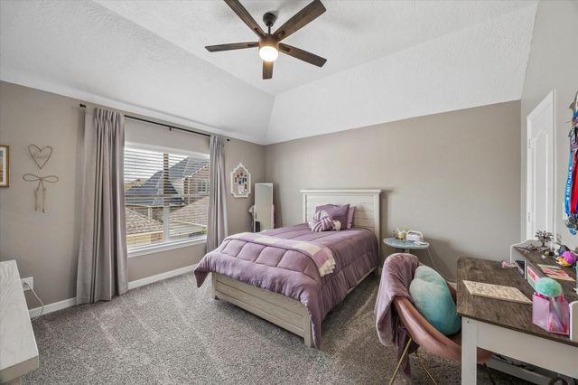 204 Grand Creek Drive, League City, TX 77573