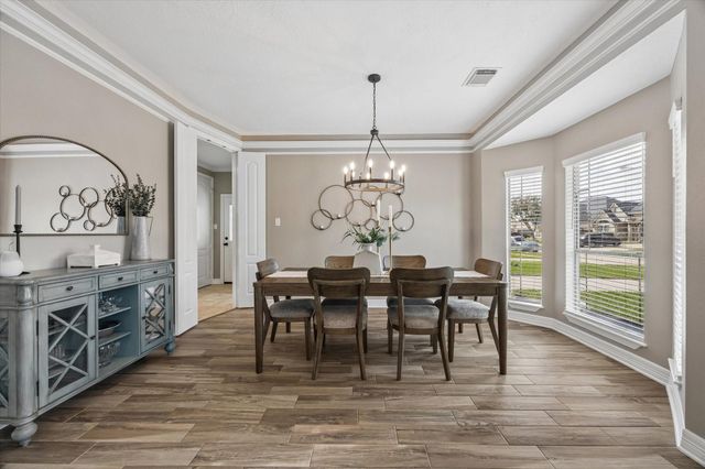 204 Grand Creek Drive, League City, TX 77573