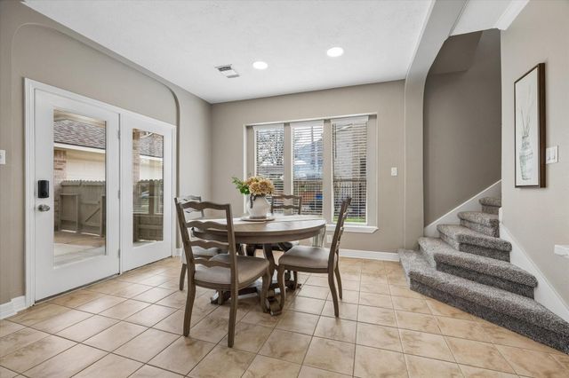 204 Grand Creek Drive, League City, TX 77573