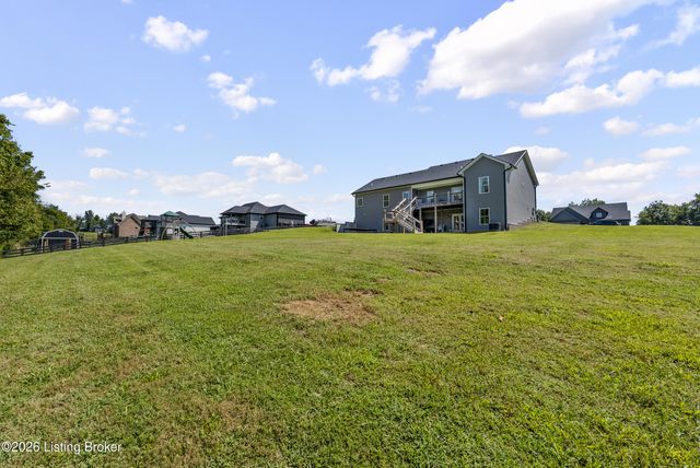 99 Roosevelt Ct, Taylorsville, KY 40071