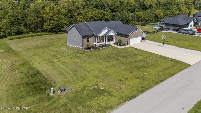 99 Roosevelt Ct, Taylorsville, KY 40071