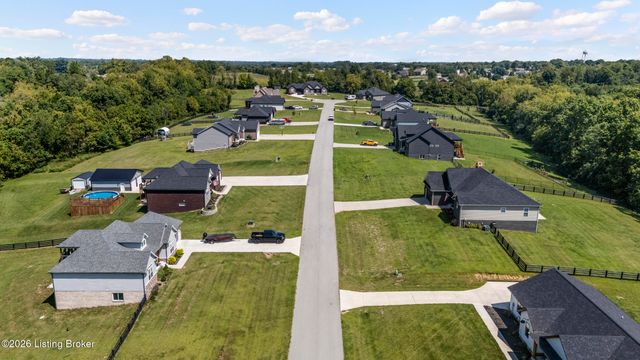 99 Roosevelt Ct, Taylorsville, KY 40071