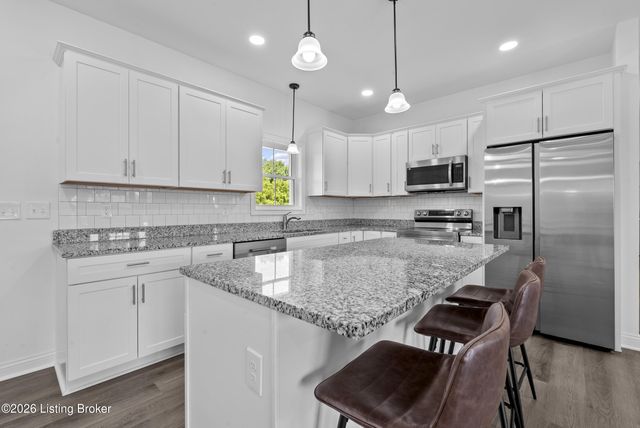 99 Roosevelt Ct, Taylorsville, KY 40071